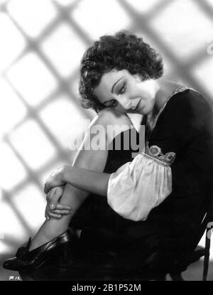 Ann DVORAK comme Cesca Camonte Publicité Portrait pour LES réalisateurs DE SCARFACE 1932 HOWARD HAWKS et RICHARD ROSSON roman Armitage Trail Screen histoire Ben Hecht producteur Howard Hughes The Caddo Company / United Artists Banque D'Images