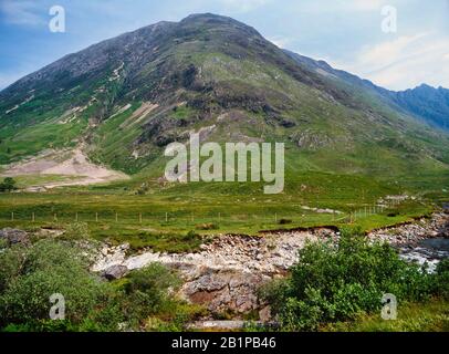 Glen Coe, Carbh Bheinn, 2835 ft, Écosse, Royaume-Uni. Été 1994 Banque D'Images