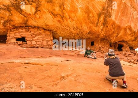 House on Fire, Puebloan Cliff demeure à Mule Canyon sur Cedar Mesa, Shash JAA Unit, Bears Ears National Monument, Utah, États-Unis Banque D'Images