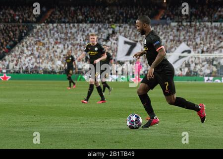 Madrid, Espagne. 26 février 2020. Sterling.Victory de Manchester City 2 à 1 sur Le Real Madrid à Santiago Bernabeu stade, avec des buts de Gabriel Jesus, Kevin de Bruyne pour Manchester City et Isco pour Real Madrid. Entrée complète pour la première partie de la 8ème Ligue des Champions à Madrid, Espagne, le 26 février 2020. (Photo De Jorge Gonzalez/Pacific Press/Sipa Usa) Crédit: Sipa Usa/Alay Live News Banque D'Images