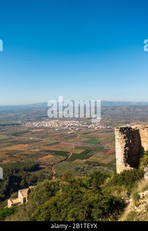 Vue sur Alcala de Xivert depuis le château, Espagne Banque D'Images