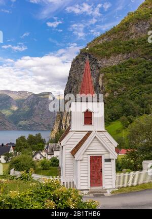 UNDREDAL, COMTÉ de VESTLAND, NORVÈGE - Église non drague Stave, construite 1147. Banque D'Images