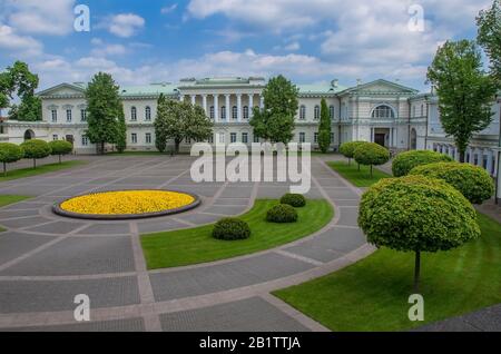 L'Extérieur Du Palais Du Président Dans La Vieille Ville De Vilnius, En Lituanie. Le palais présidentiel, situé dans la vieille ville de Vilnius, est le bureau officiel Banque D'Images