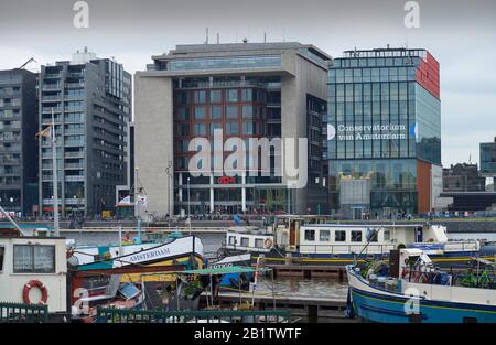 Openbare Bibliotheek Amsterdam, Conservatorium, Oosterdokskade, Amsterdam, Pays-Bas Banque D'Images