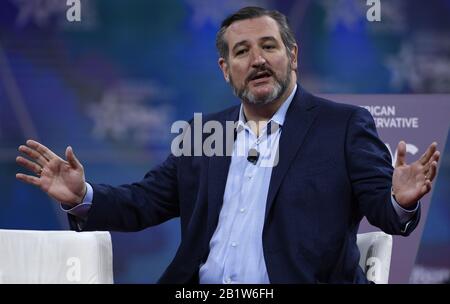 National Harbour, États-Unis. 27 février 2020. Ted Cruz, du Texas, fait des remarques à la Conférence d'action politique conservatrice (CPAC), jeudi 27 février 2020, à National Harbour, Maryland. Des milliers d'activistes conservateurs, de représentants élus et de experts se sont réunis pour entendre des orateurs sur le thème "Amérique contre socialisme". Photo de Mike Theiler/UPI crédit: UPI/Alay Live News Banque D'Images