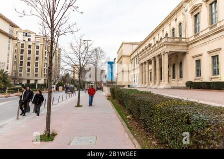 Vue extérieure sur la rue de l'École d'architecture de l'UIT, la première institution de l'Empire ottoman à éduquer les élèves sur l'architecture. Banque D'Images