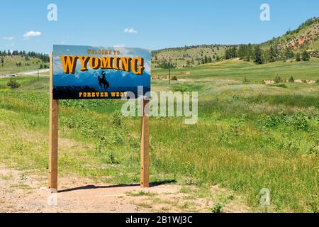 Signe de bienvenue / stateline du Wyoming, États-Unis Banque D'Images