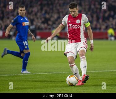 Amsterdam, Pays-Bas. 27 février 2020. AMSTERDAM, PAYS-BAS. 27 FÉVRIER Tadic d'Ajax pendant le match de l'UEFA Europa League entre Ajax et Getafe. Le jeu a eu lieu à l'aréna Johan Cruyff à Amsterdam, en Hollande. Richard Callis/ Spp Credit: Spp Sport Press Photo. /Alay Live News Banque D'Images