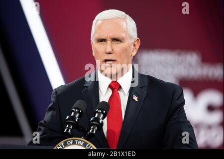 Oxon Hill, États-Unis 27 février 2020. 27 février 2020 - Oxon Hill, MD, États-Unis: Le vice-président Mike Pence s'est exprimé à la Conférence d'action politique conservatrice (CPAC). (Photo De Michael Brochstein/Sipa Usa) Crédit: Sipa Usa/Alay Live News Banque D'Images