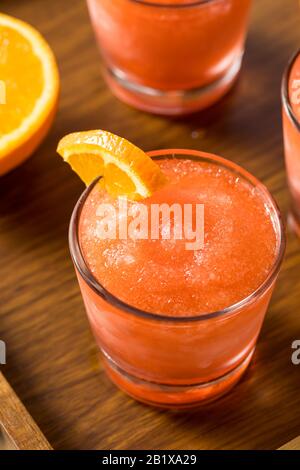 Brushy Glacé Au Néon Avec Orange Et Glace Banque D'Images