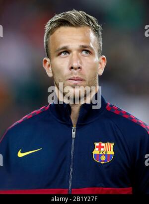 Football Espagne - La Liga Santander 2019-2020 / ( Futbol Club Barcelona ) - Arthur Henrique Ramos De Oliveira Melo ' Arthur Melo ' Banque D'Images