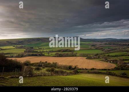 Vue depuis la piste jusqu'à Windrover Hill sur South Downs, East Sussex, Royaume-Uni Banque D'Images