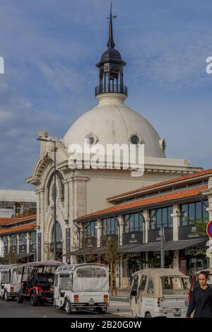 Markthalle Sercado da Ribeira, Avenida 24 de Julho, Lissabon, Portugal Banque D'Images