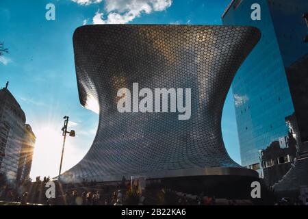 Mexico, Mexique; 7 octobre 2019:L'architecture futuriste du musée soumaya au Mexique Banque D'Images