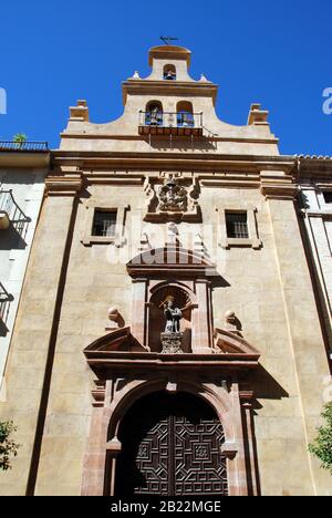 Vue de face de l'église San Juan de Dios, Antequera, province de Malaga, Andalousie, Espagne. Banque D'Images