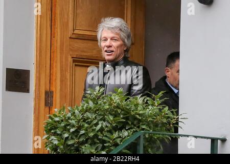 Abbey Road Studios, Londres, Royaume-Uni 28 février 2020 - Jon bon Jovi, un chanteur-compositeur américain aux Abbey Road Studios dans le nord-ouest de Londres en attendant l'arrivée du Prince Harry, duc de Sussex. Crédit: Dinendra Haria/Alay Live News Banque D'Images