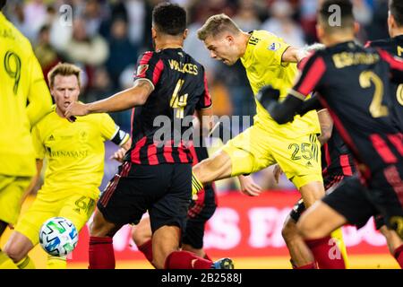 Nashville, États-Unis. 29 février 2020. Nashville SC Walker Zimmerman (25) scores lors du match de football MLS entre Atlanta United et Nashville SC au stade Nissan le samedi 29 février 2020 à Nashville, TN. Crédit : Cal Sport Media/Alay Live News Banque D'Images