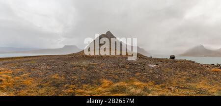 Fjords occidentaux de l'Islande panorama de Troed Scenic Lookout le long de Djupvegur près de Sudavik Banque D'Images