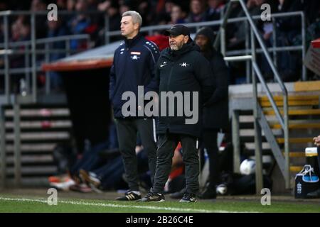 Gary Johnson, responsable de Torquay, pendant les matchs de Dagenham & Redbridge contre Torquay United, pendant les matchs de football de la Ligue nationale de Vanarama au stade Chigwell Construction Banque D'Images