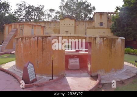 Célèbre instrument architectural à Jaipur Jantar Mantar Banque D'Images