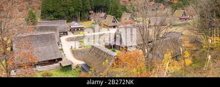 Maisons Traditionnelles D'Ainokura (Site Classé Au Patrimoine Mondial De L'Unesco), Gokayama, Préfecture De Toyama, Japon Banque D'Images