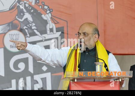 Kolkata, Inde. 01 mars 2020. Le ministre de l'intérieur de l'Union, Amit Shah, s'adresse lors d'une réunion publique au sol de Saheed Minar. (Photo De Ved Prakash/Pacific Press) Crédit: Pacific Press Agency/Alay Live News Banque D'Images