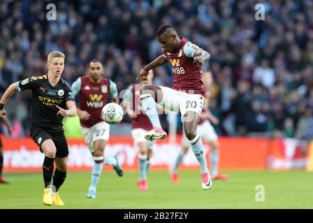 Londres, Royaume-Uni. 1 mars 2020. Mbwana Samatta (20) de Aston Villa lors de la finale de la coupe Carabao entre Aston Villa et Manchester City au stade Wembley, Londres le dimanche 1 mars 2020. (Crédit: Jon Bromley | MI News) la photographie ne peut être utilisée qu'à des fins de rédaction de journaux et/ou de magazines, licence requise à des fins commerciales crédit: Mi News & Sport /Alay Live News Banque D'Images