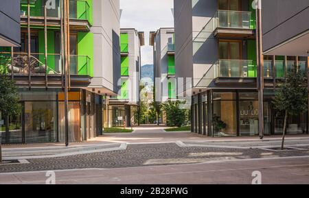 Le quartier résidentiel de trente le Albere conçu par le célèbre architecte italien Renzo Piano, année 2013. Banque D'Images