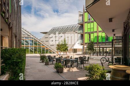 Le quartier résidentiel de trente le Albere conçu par le célèbre architecte italien Renzo Piano, année 2013. Banque D'Images