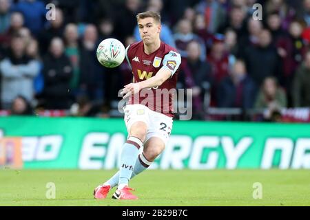 Londres, ANGLETERRE - 1 MARS Aston Villa Defender Bjorn Engels efface le terrain lors de la finale de la coupe Carabao entre Aston Villa et Manchester City au stade Wembley, Londres le dimanche 1 mars 2020. (Crédit: Jon Bromley | MI News) la photographie ne peut être utilisée qu'à des fins de rédaction de journaux et/ou de magazines, licence requise à des fins commerciales crédit: Mi News & Sport /Alay Live News Banque D'Images