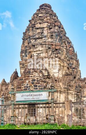 Prang Sam Yod temple à Lophburi, Thaïlande Banque D'Images