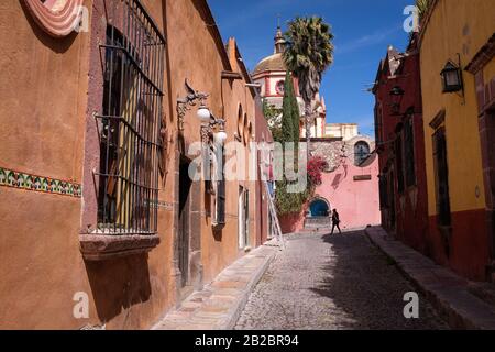 Scène de rue, San Miguel de Allende, Mexique. Banque D'Images