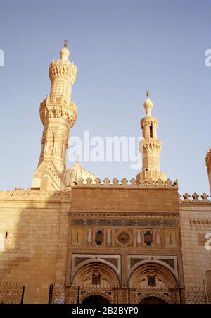 Photographie de voyage - la Mosquée Al Azhar et l'Université Madrassa au Caire islamique en Egypte en Afrique du Nord Moyen-Orient Banque D'Images