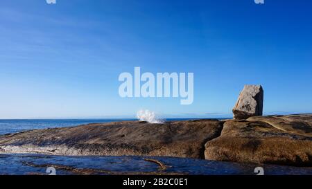 Bicheno Blowhole Avec Fontaine, Tasmanie Banque D'Images