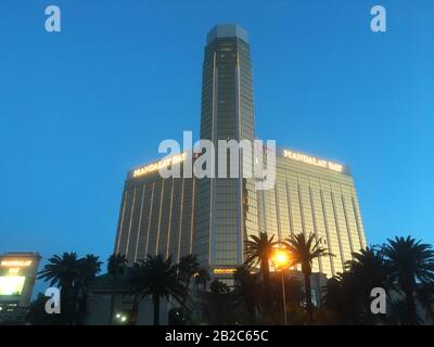 Hôtel de luxe Mandalay Bay de 43 étages avec casino, Paradise, Las Vegas, États-Unis d'Amérique. Banque D'Images