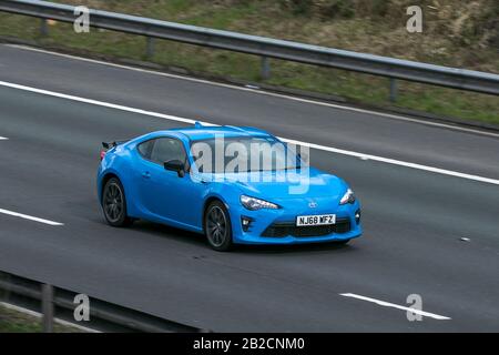 Toyota Gt86 Club Series Blue Ed transport, véhicules modernes, voitures de berline, véhicule sur les routes britanniques, moteurs, automobile sur l'autoroute Banque D'Images