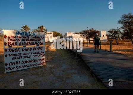 Le fort Namutoni, aujourd'hui l'une des principales attractions du parc national d'Etosha, Namibie Banque D'Images