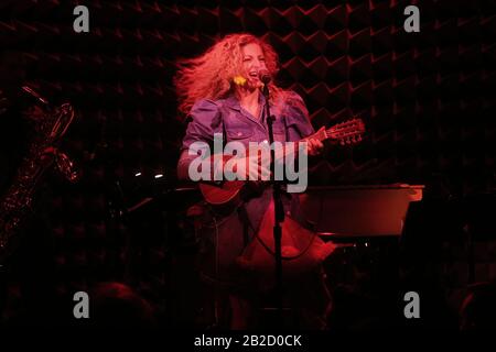 Le Skivvies en concert avec des invités spéciaux au Joe's Pub - Performance. Avec: Lauren Molina Où: New York, New York, États-Unis Quand: 31 Jan 2020 Crédit: Joseph Marzullo/Wenn.com Banque D'Images