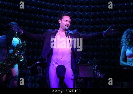 Le Skivvies en concert avec des invités spéciaux au Joe's Pub - Performance. Avec: Max Von Essen Où: New York, New York, États-Unis Quand: 31 Jan 2020 Crédit: Joseph Marzullo/Wenn.com Banque D'Images