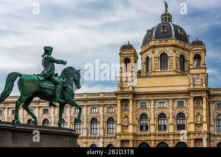 Le NHM de Vienne est l'un des plus grands musées et établissements de recherche non universitaires d'Autriche Banque D'Images