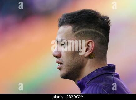 Birmingham, Royaume-Uni. 01 mars 2020. Le gardien de but Ederson de Man City se dispute avant le match de la finale de la coupe Carabao entre Aston Villa et Manchester City au stade Wembley, Londres, Angleterre, le 1er mars 2020. Photo D'Andy Rowland. Crédit: Images Prime Media / Alay Live News Banque D'Images