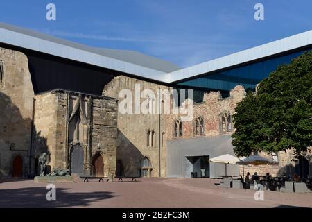 Burghof, Kunstmuseum, Moritzburg, Friedemann-Bach-Platz, Halle an der Saale, Sachsen-Anhalt, Allemagne Banque D'Images