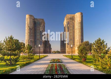 Palais AK Saray, le matin, Shahrisabz, ou Shakhrisabz, région de Qashqadaryo, Ouzbékistan, Asie centrale, Asie Banque D'Images