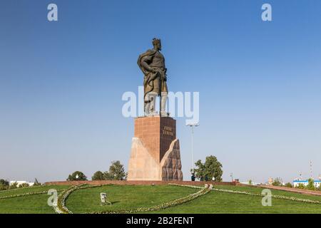 Statue du roi Timur, au palais Ak Saray, Shahrisabz, ou Shakhrisabz, région de Qashqadaryo, Ouzbékistan, Asie centrale, Asie Banque D'Images