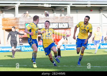 Jack Mackreth de Warrington célèbre après avoir marqué un but étonnant contre FCUM Banque D'Images