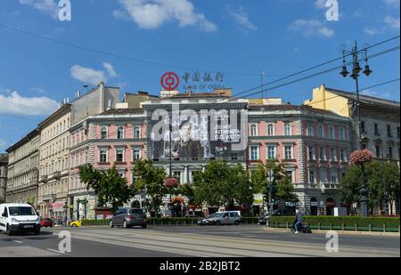 Platz, Oktogon, Andrassy ut, Budapest, Hongrie Banque D'Images