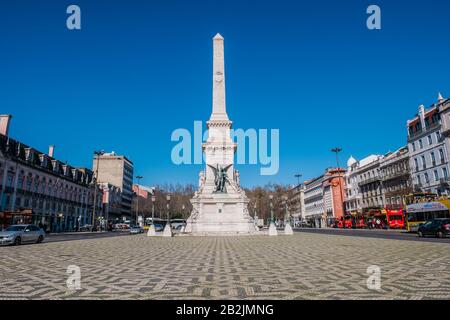 Monumento aos Restauradores (Monument aux restaurateurs) est un monument situé sur la place Restauradores à Lisbonne, Portugal. Le monument commémore t Banque D'Images