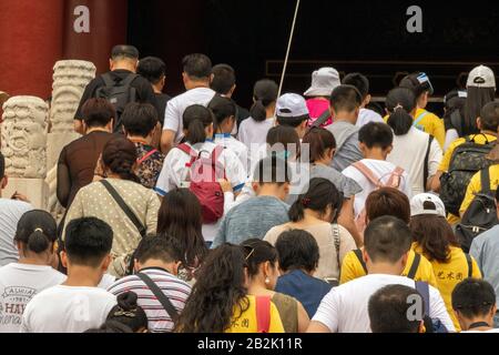 Foules de touristes chinois au Musée Du Palais Interdit de la ville, Beijing, Chine Banque D'Images