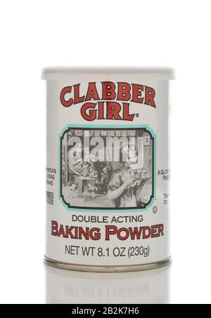 Irvine, CA - 23 JANVIER 2015 : une poudre De Cuisson double action de marque Clabber Girl. La marque Leader américaine est sans gluten. Banque D'Images