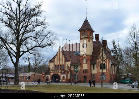 S-Bahnhof, Nikolassee, Zehlendorf, Berlin, Deutschland Banque D'Images